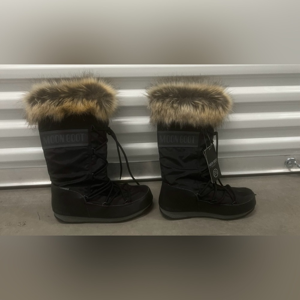 Moon Boot Women's Black Winter Boots with Fur Trim